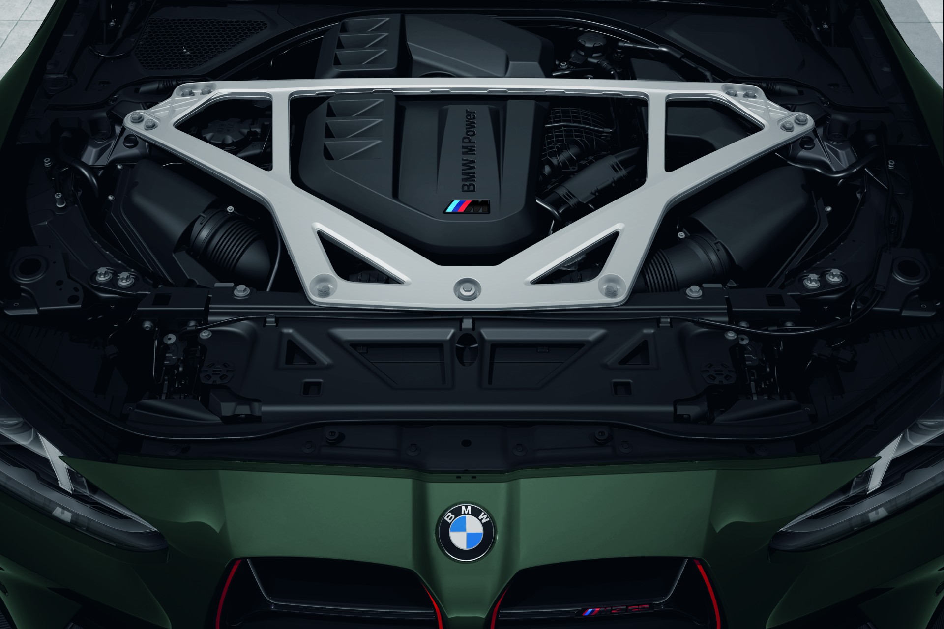 Engine compartment and M precision strut of the BMW M3 CS Touring