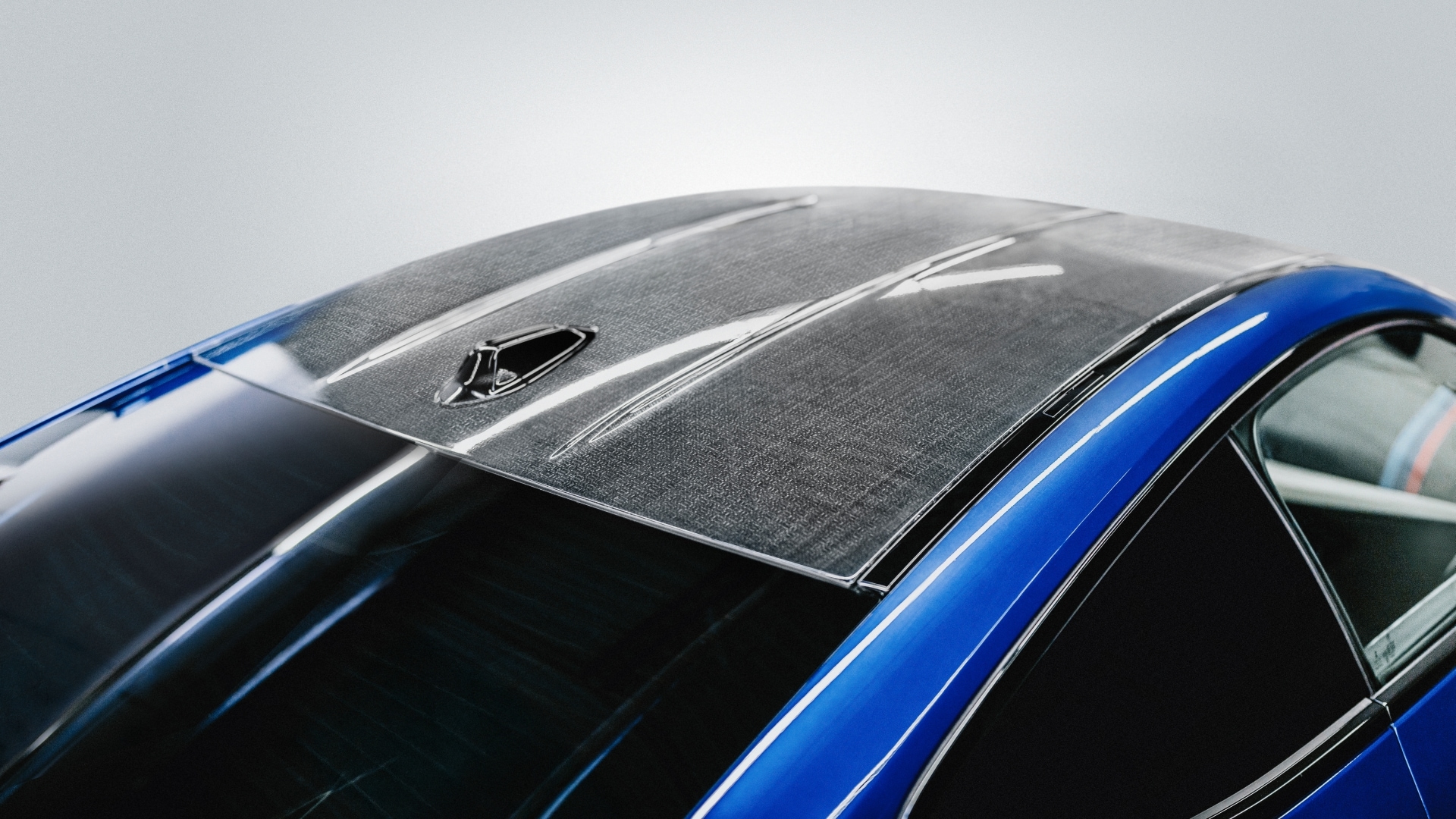 BMW M4 roof made of innovative natural fibre composites