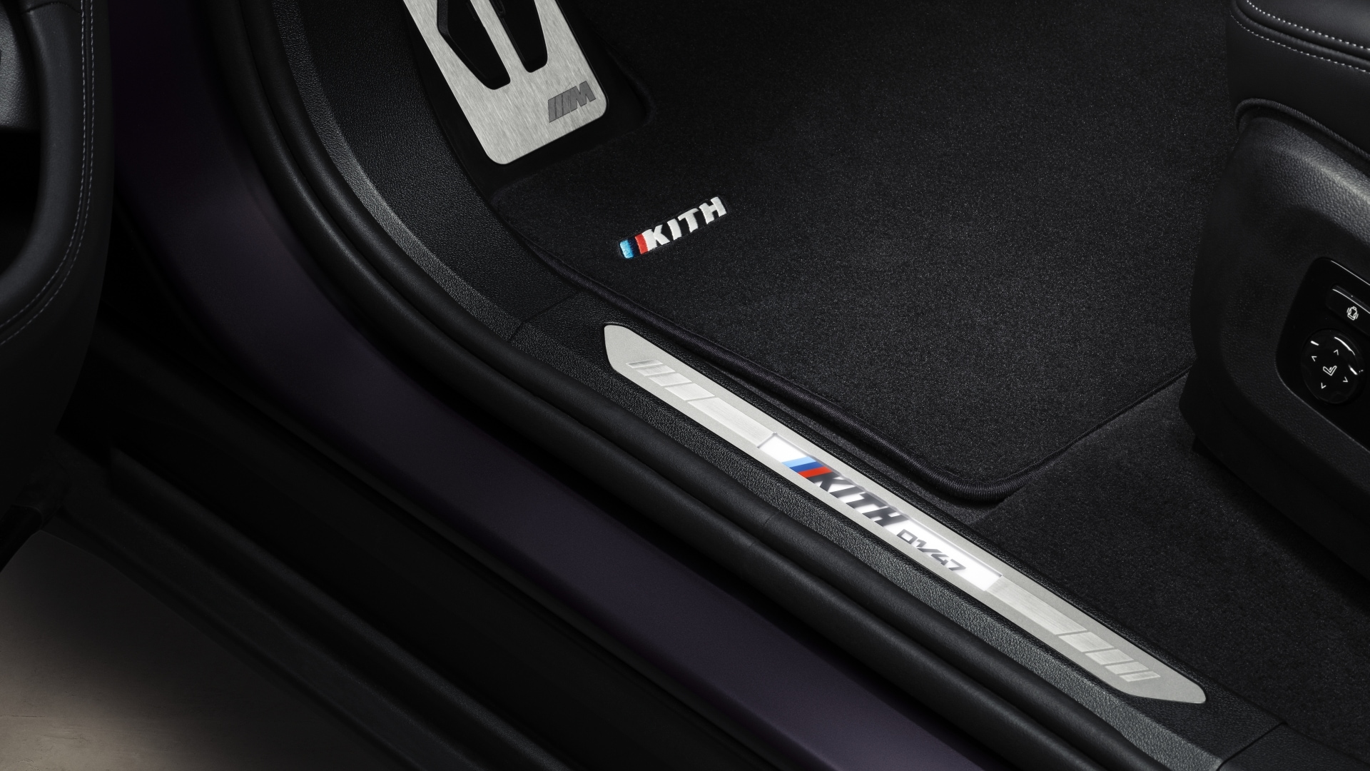 BMW XM by Kith