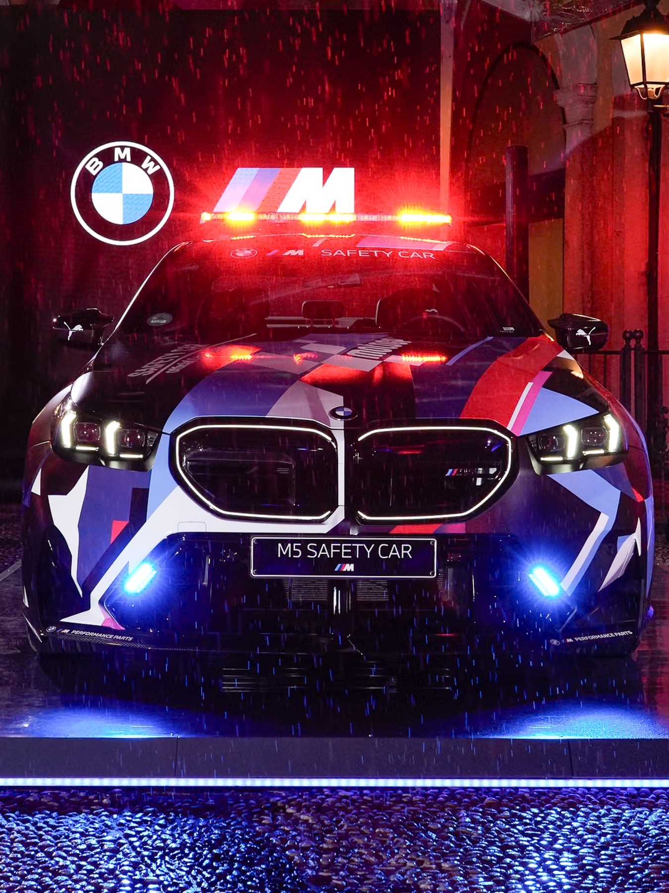 BMW M - PARTNER OF THE MOTOGP™. 