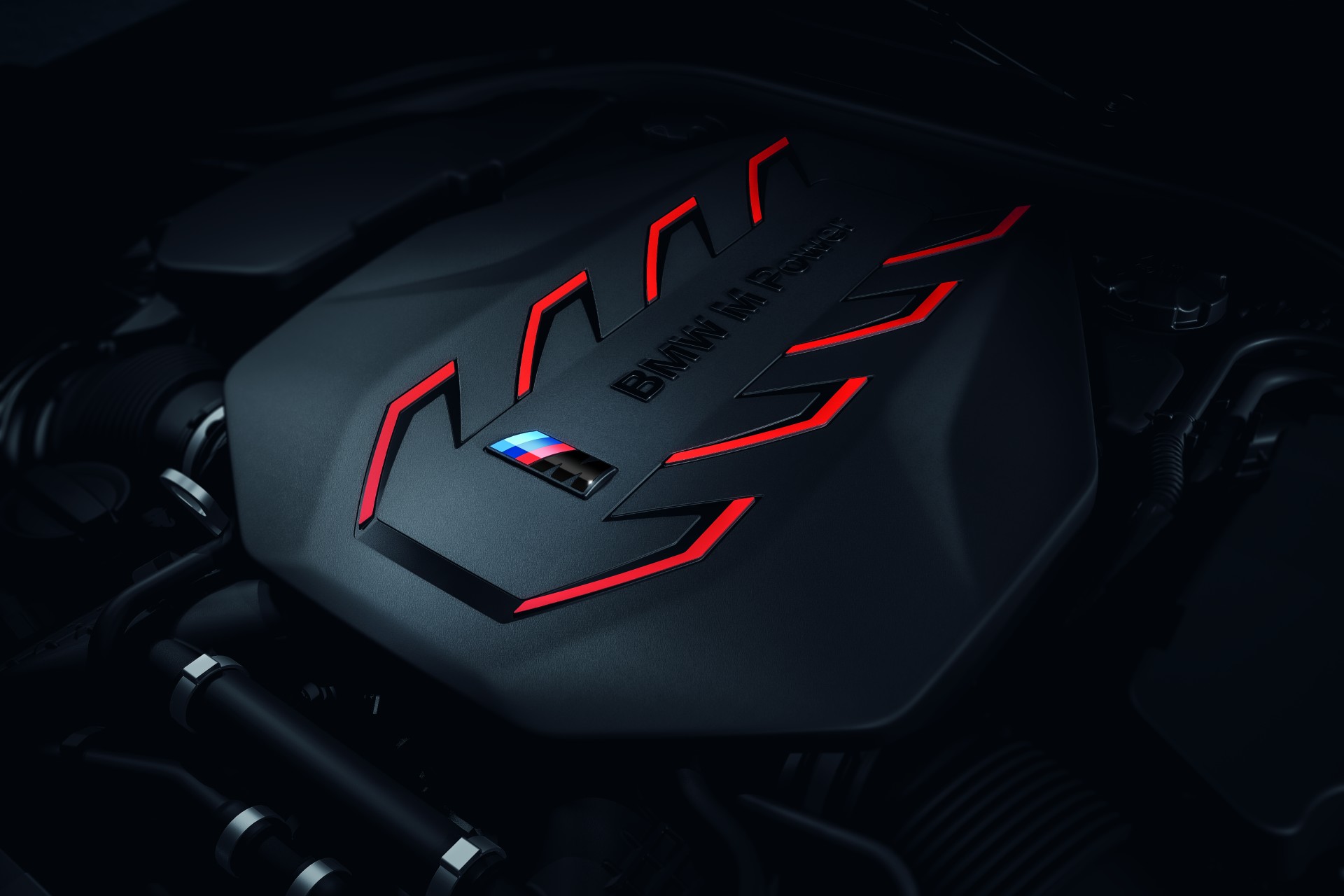 V8 engine of a BMW M5 G90