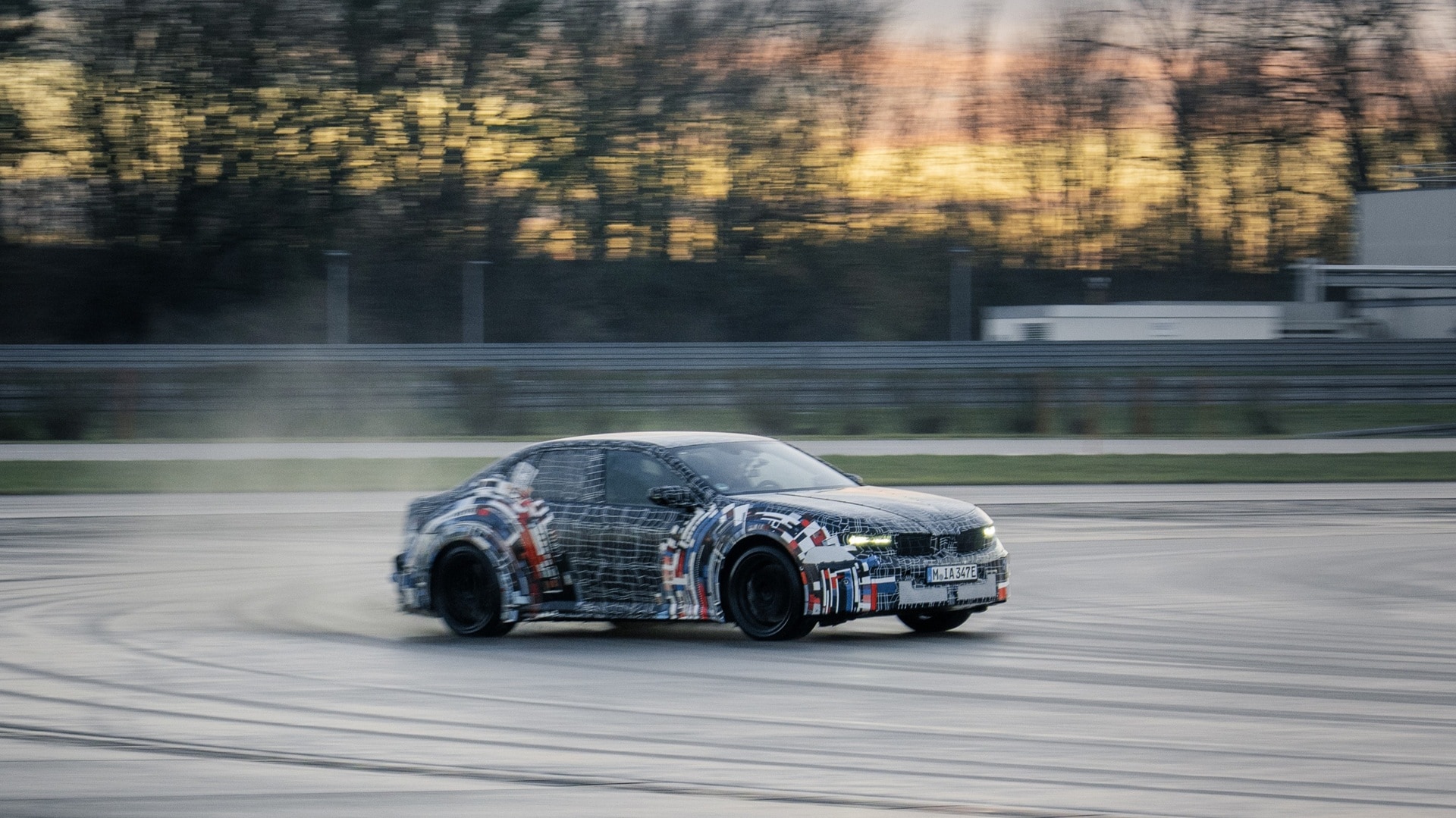 BMW M Testfahrzeug für den vollelektrischen Antrieb.